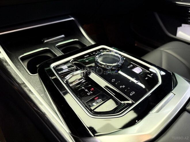 BMW 740 2023, 38,000 km - 3.0 l - Bakı