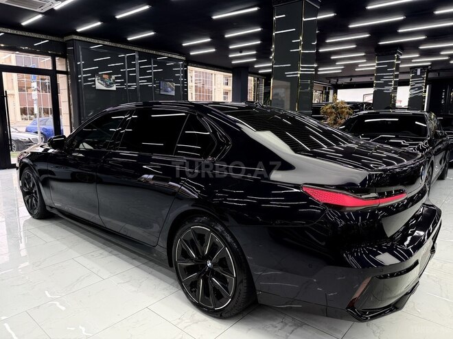 BMW 740 2023, 38,000 km - 3.0 l - Bakı