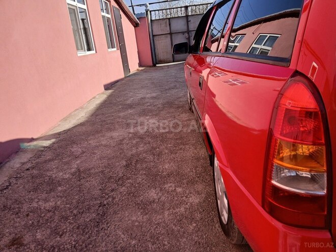 Opel Astra 1998, 410,637 km - 1.8 l - Quba