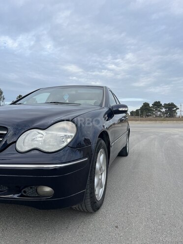 Mercedes C 240 2001, 255,618 km - 2.4 l - Xaçmaz