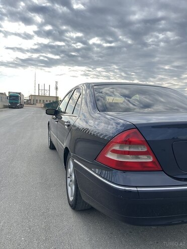 Mercedes C 240 2001, 255,618 km - 2.4 l - Xaçmaz