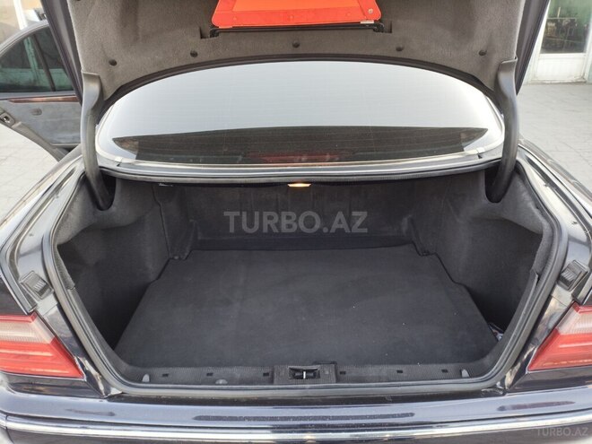 Mercedes E 270 2001, 350,000 km - 2.7 л - Sumqayıt