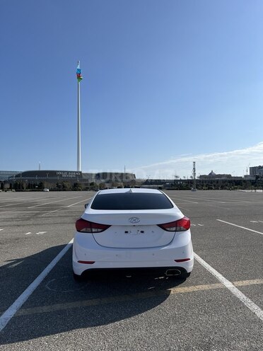 Hyundai Avante 2014, 210,000 km - 1.6 л - Bakı