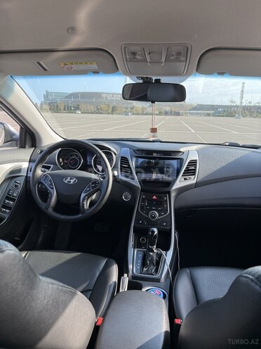 Hyundai Avante 2014, 210,000 km - 1.6 л - Bakı