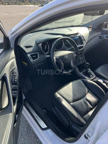 Hyundai Avante 2014, 210,000 km - 1.6 л - Bakı