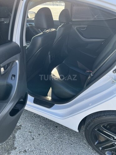 Hyundai Avante 2014, 210,000 km - 1.6 л - Bakı