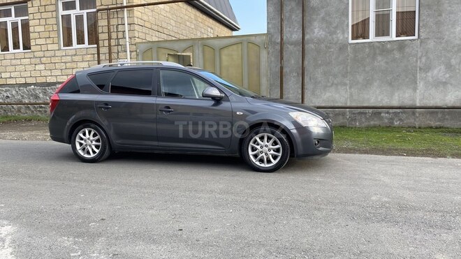 Kia Ceed 2007, 241,000 km - 1.6 l - Zaqatala