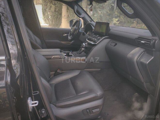 Toyota Land Cruiser 2021, 91,000 km - 3.3 l - Bakı
