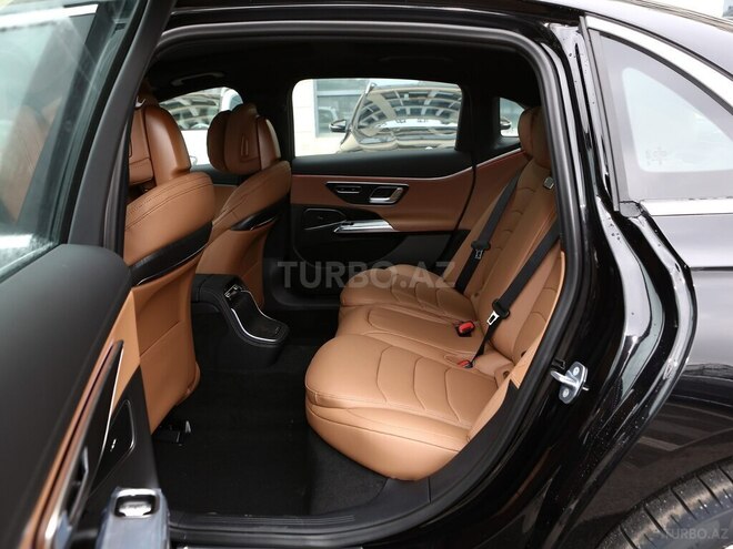 Mercedes E 300 2025, 0 km - 2.0 л - Bakı