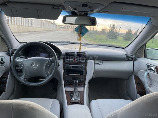 Mercedes C 240 2001, 255,618 km - 2.4 l - Xaçmaz