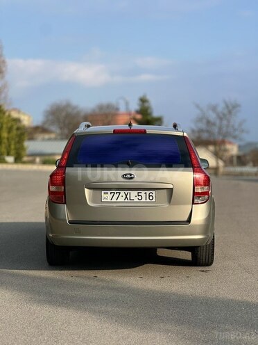 Kia Ceed 2011, 375,334 km - 1.6 l - Şamaxı