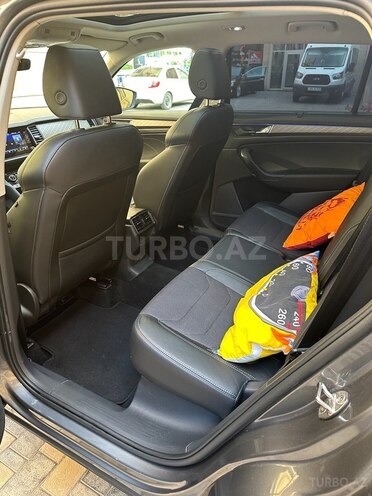 Skoda Kodiaq 2023, 56,000 km - 2.0 л - Bakı