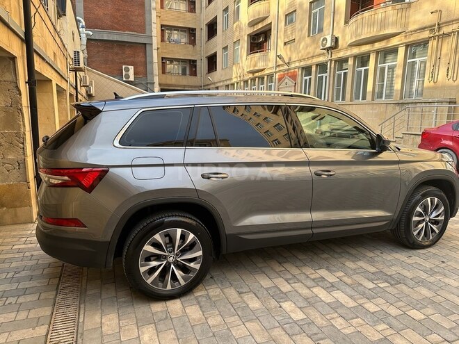 Skoda Kodiaq 2023, 56,000 km - 2.0 л - Bakı