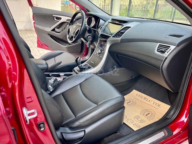 Hyundai Avante 2015, 74,000 km - 1.6 л - Bakı