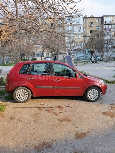Ford Fiesta 2006, 214,000 km - 1.4 л - Bakı