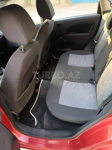Ford Fiesta 2006, 214,000 km - 1.4 л - Bakı