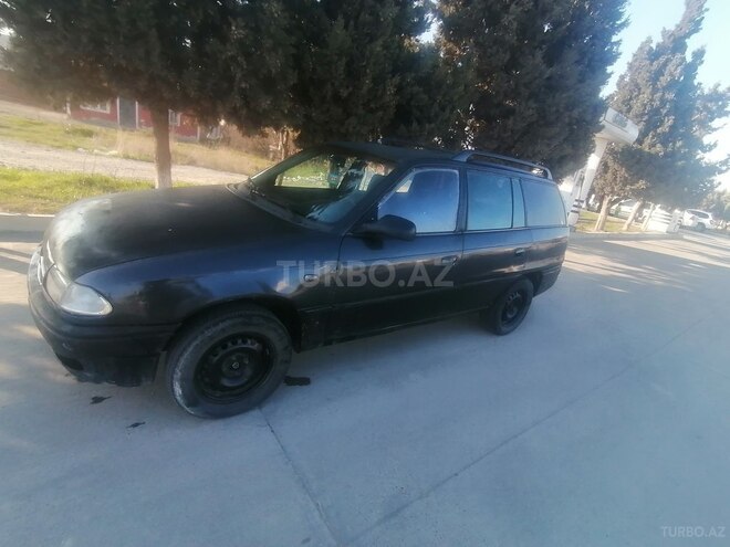 Opel Astra 1997, 150,000 km - 1.7 l - Bakı
