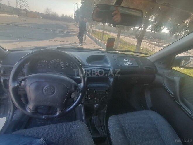 Opel Astra 1997, 150,000 km - 1.7 l - Bakı