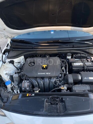 Hyundai Elantra 2015, 164,153 km - 2.0 л - Bakı