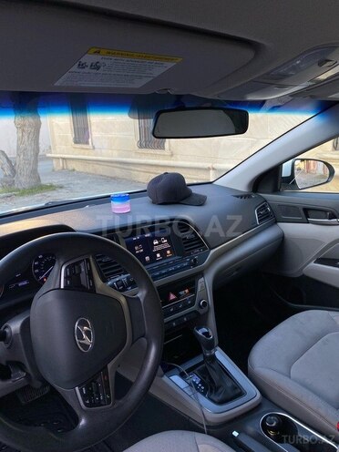 Hyundai Elantra 2015, 164,153 km - 2.0 л - Bakı