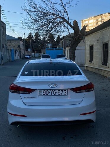 Hyundai Elantra 2015, 164,153 km - 2.0 л - Bakı