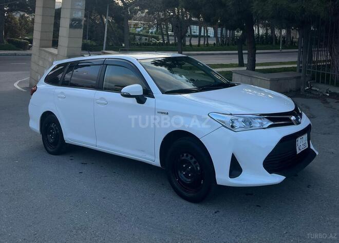 Toyota Corolla Fielder 2018, 175,000 km - 1.5 л - Bakı
