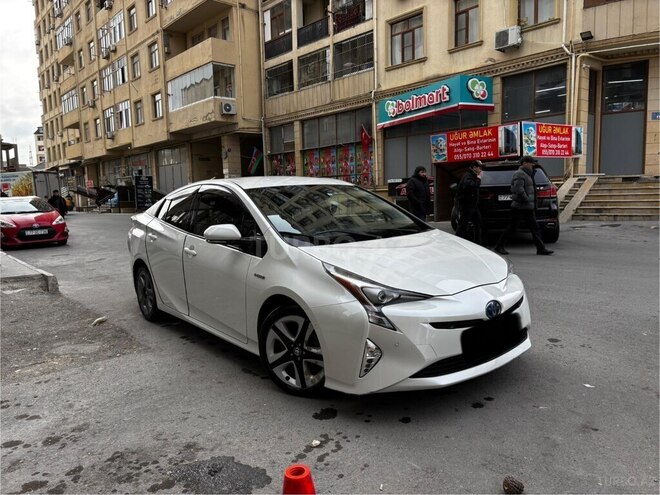 Toyota Prius 2016, 255,000 km - 1.8 l - Bakı