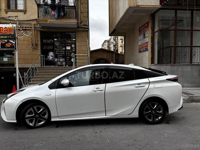 Toyota Prius 2016, 255,000 km - 1.8 l - Bakı