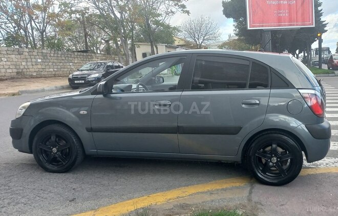 Kia Rio 2008, 300,000 km - 1.4 l - Bakı