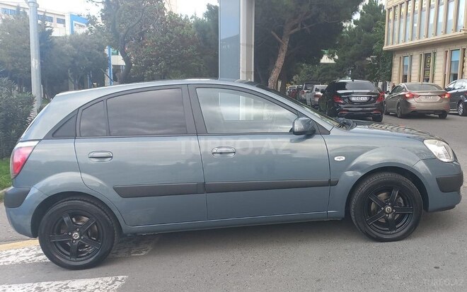 Kia Rio 2008, 300,000 km - 1.4 l - Bakı