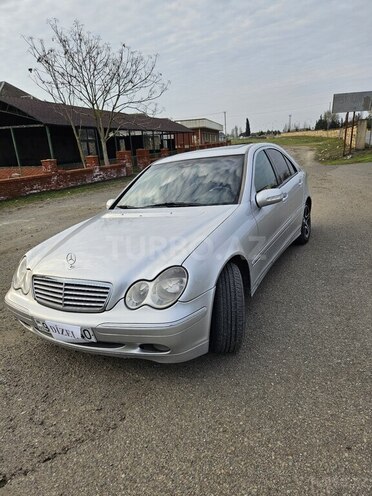 Mercedes C 220 d 2001, 285,680 km - 2.2 л - Lənkəran