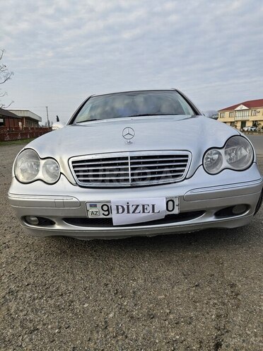 Mercedes C 220 d 2001, 285,680 km - 2.2 л - Lənkəran