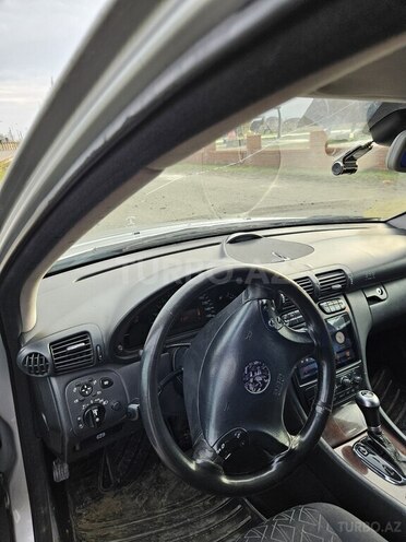 Mercedes C 220 d 2001, 285,680 km - 2.2 л - Lənkəran