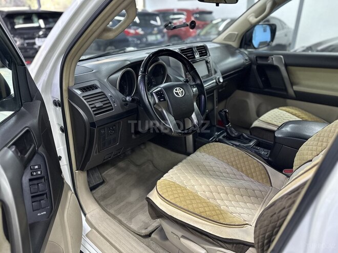 Toyota Land Cruiser Prado 2010, 289,000 km - 2.7 л - Sumqayıt
