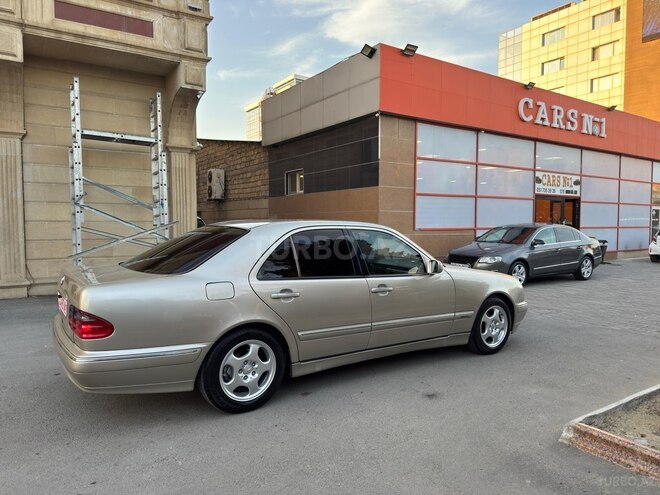 Mercedes E 220 d 2001, 521,694 km - 2.2 l - Sumqayıt