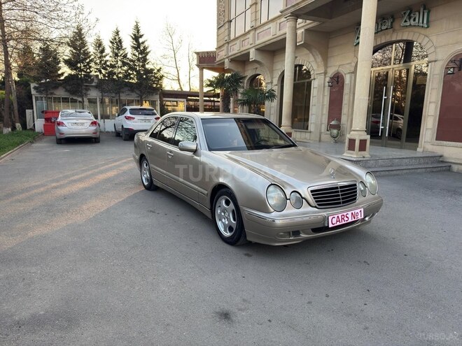 Mercedes E 220 d 2001, 521,694 km - 2.2 l - Sumqayıt