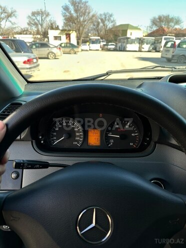 Mercedes Vito 115 2009, 202,000 km - 2.2 л - Bakı