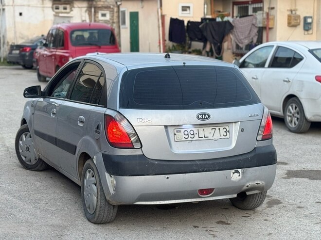 Kia Rio 2006, 528,000 km - 1.5 l - Bakı