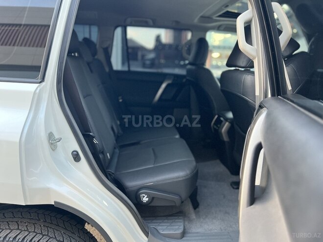 Toyota Land Cruiser Prado 2013, 260,040 km - 2.7 л - Bakı