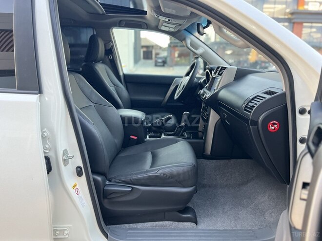 Toyota Land Cruiser Prado 2013, 260,040 km - 2.7 л - Bakı