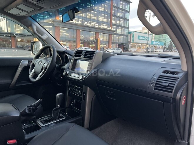 Toyota Land Cruiser Prado 2013, 260,040 km - 2.7 л - Bakı