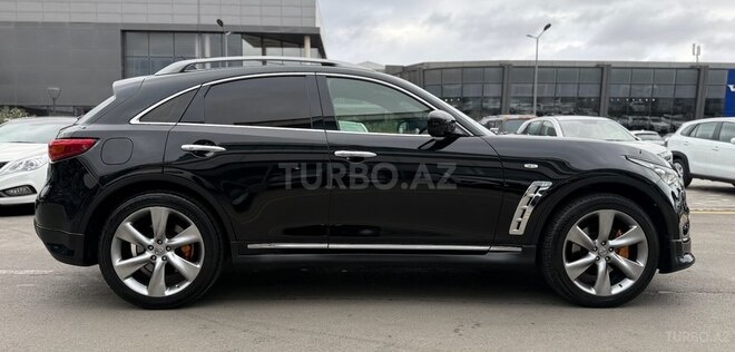 Infiniti FX37-11