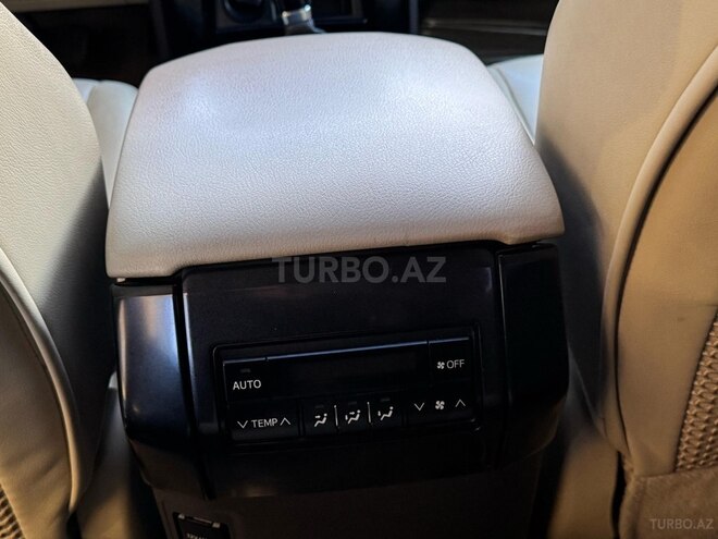 Toyota Land Cruiser Prado 2014, 230,000 km - 2.7 л - Bakı