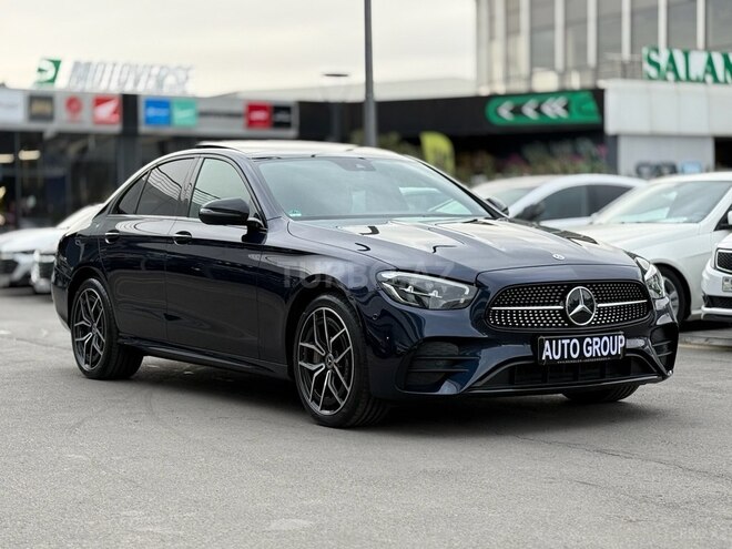 Mercedes E 300 e-1