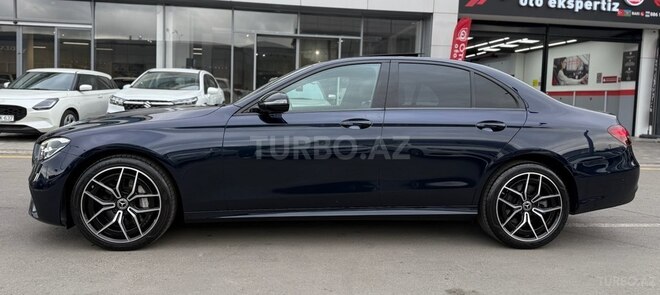 Mercedes E 300 e-12