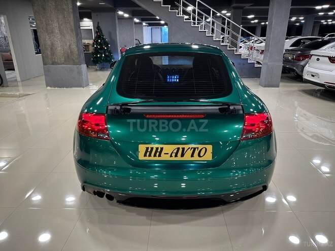 Audi TT-6