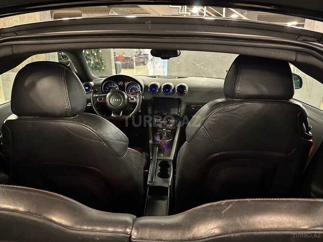 Audi TT-20
