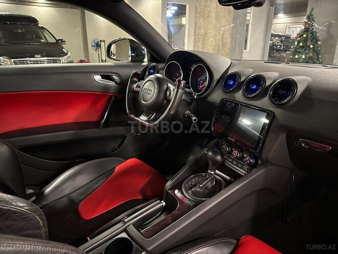 Audi TT-15