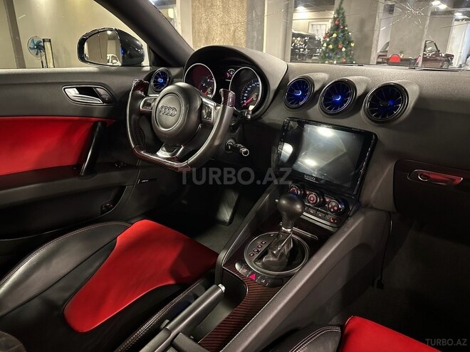 Audi TT-16