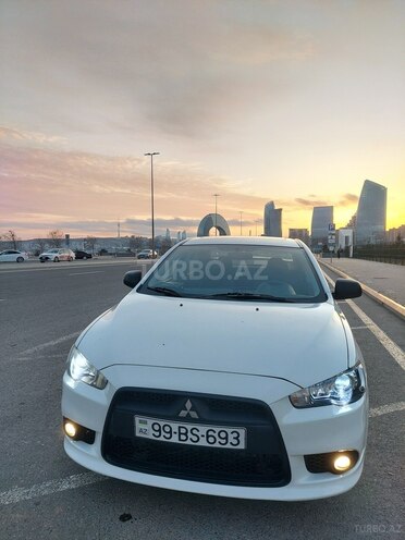 Mitsubishi Lancer 2008, 270,000 km - 2.0 l - Bakı